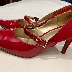 Kelly & Katie Red Heels